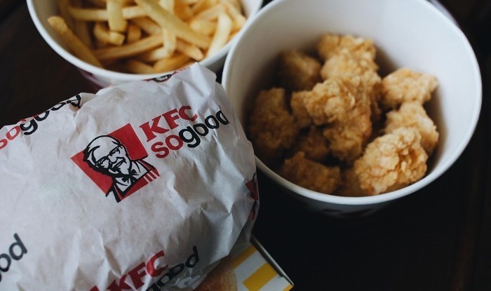KFC in partial return to former delivery partner following chicken shortages