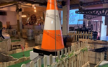 Foreplay Golf arrives in Edinburgh